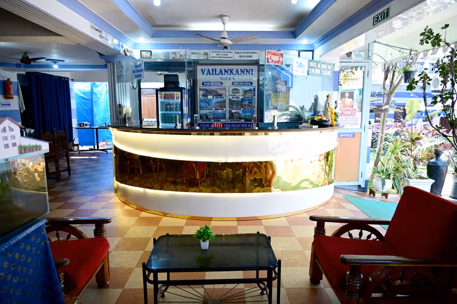 Hotel with food and amenities in Colva Goa